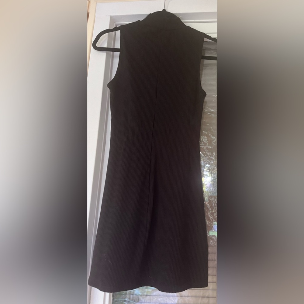 Reformation black ribbed mini dress, standup collar, side slit, sleeveless XS - Picture 7 of 8